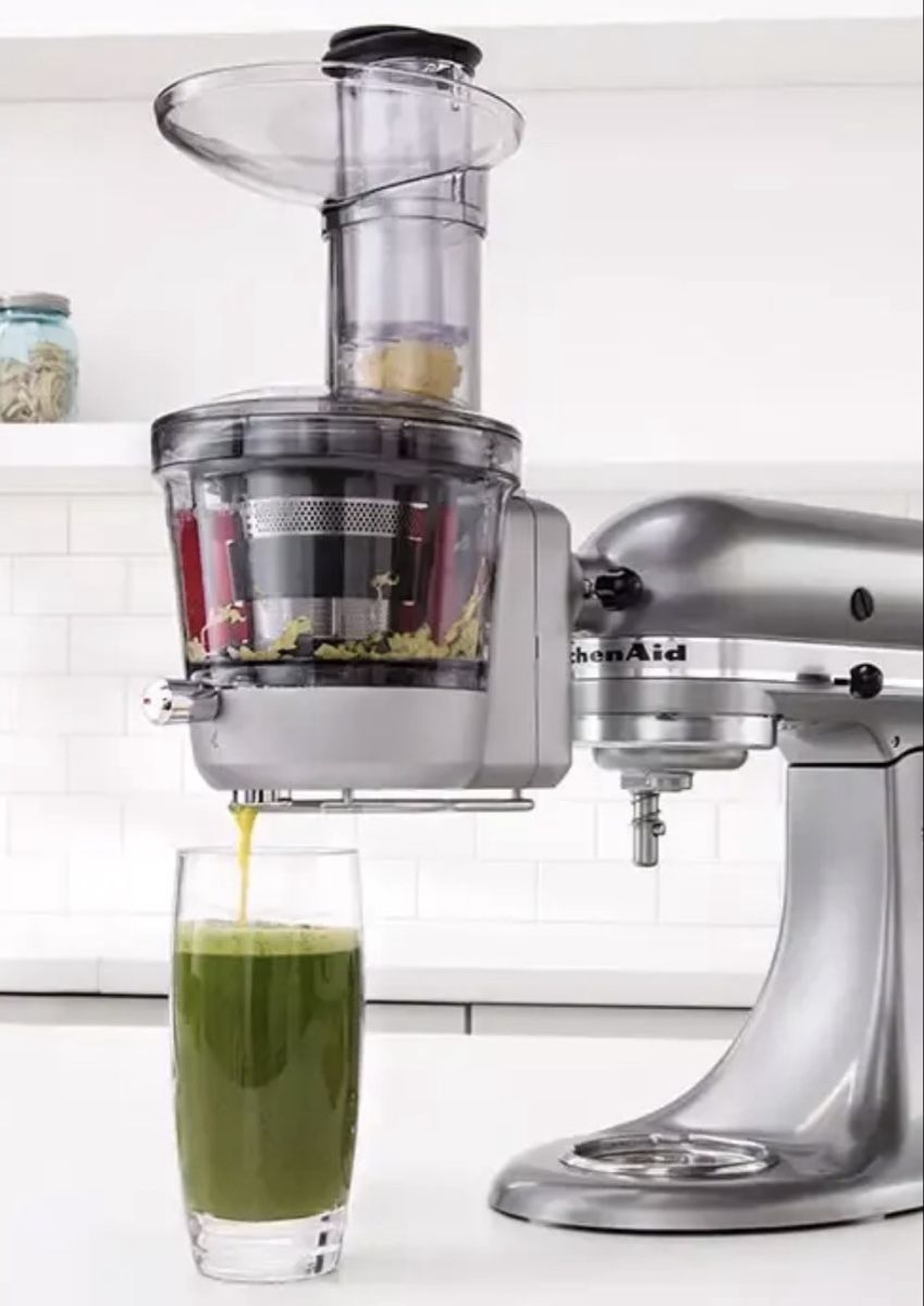 Kitchenaid Küchengeräte: KitchenAid Entsafter-Aufsatz Edelstahl  – Gebraucht aus Zürich von Sandraastoll 3