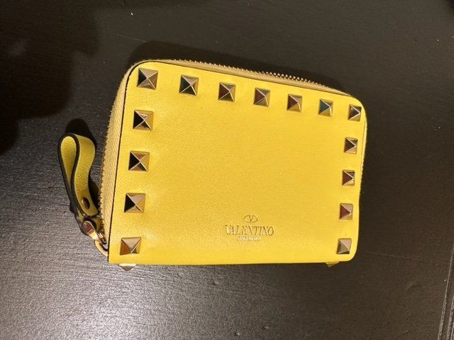 Portamonete: VALENTINO Portemonnaie – Usato da Remigen venduto da Orlana7