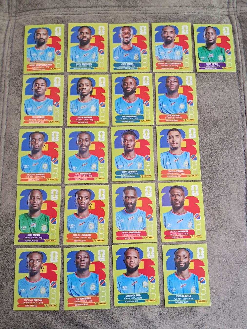 Panini Carte collezionabili: 21 x Paninisticker 2026 / DR Kongo – Nuovo (secondo la descrizione) da Weinfelden venduto da Da-ryn01