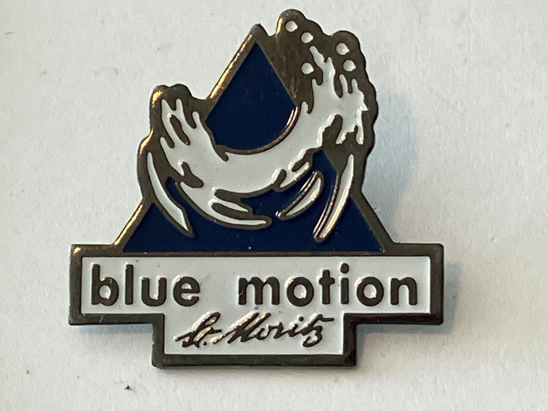 Placchette & Badge: 1 Pin Blue Motion St. Moritz – Usato da Basel venduto da djwwpp