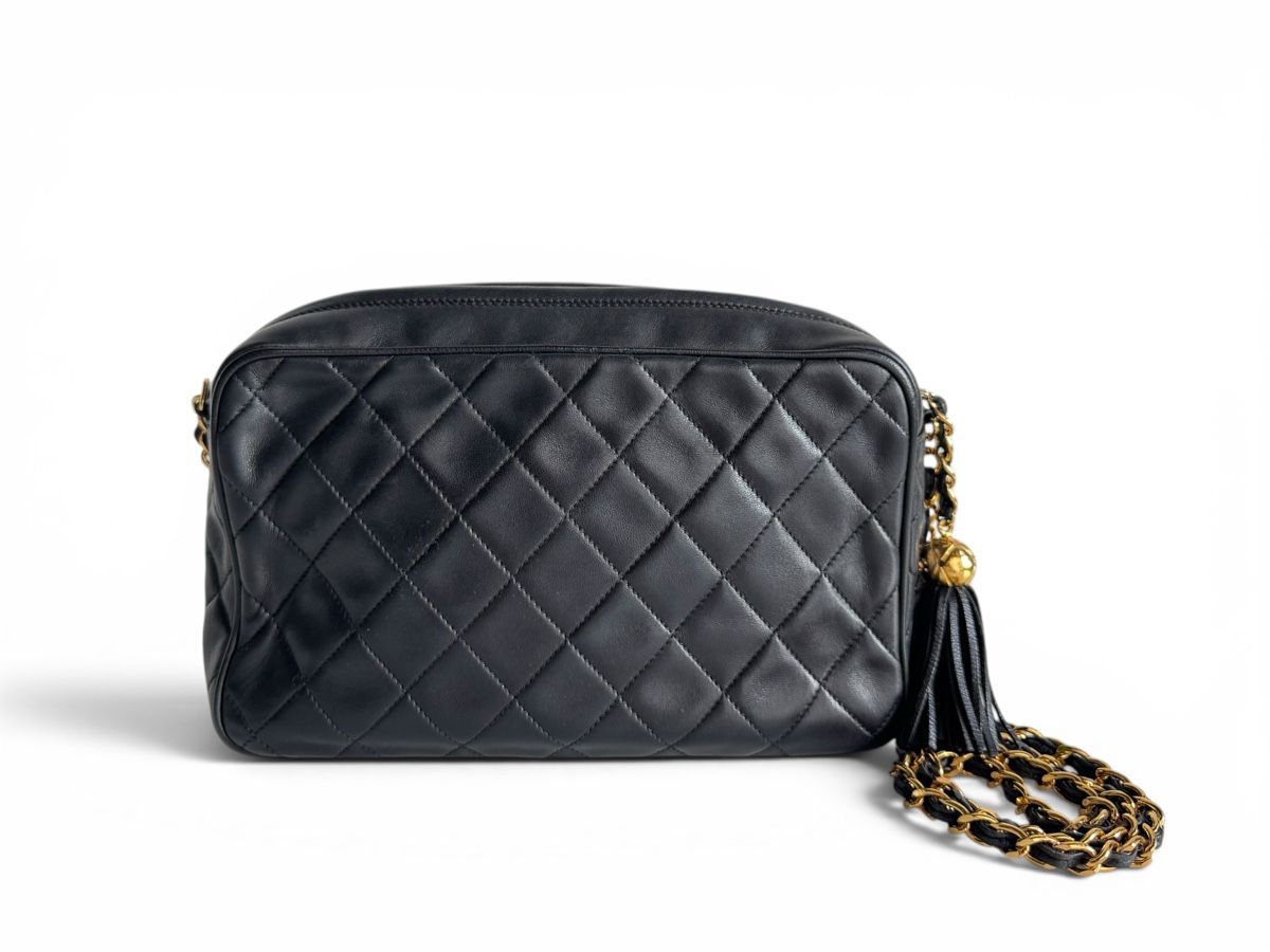 Chanel Borse da donna: CHANEL Quilted Small Diamond CC Camera Case Tasche – Usato da Kriens venduto da hannaandkiko 3
