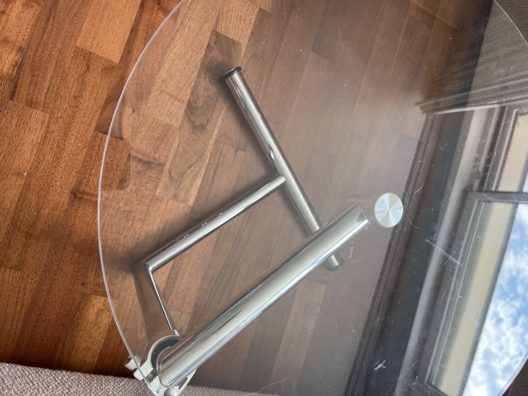 Tavoli: Couchtisch Hochverstellbar Glas Chrom – Usato da Jona venduto da Sariksa 5