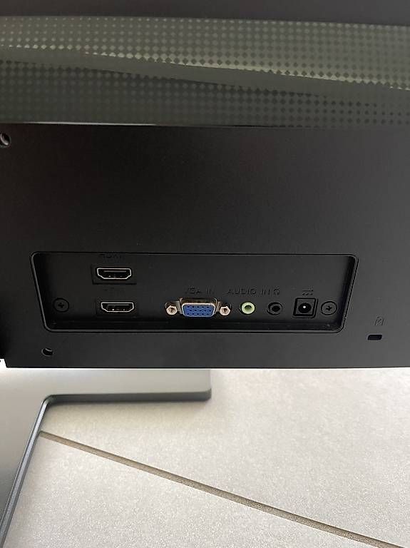 Acer Monitor: Écran acer RG270 – Usato da Cortébert venduto da Caryl29 1