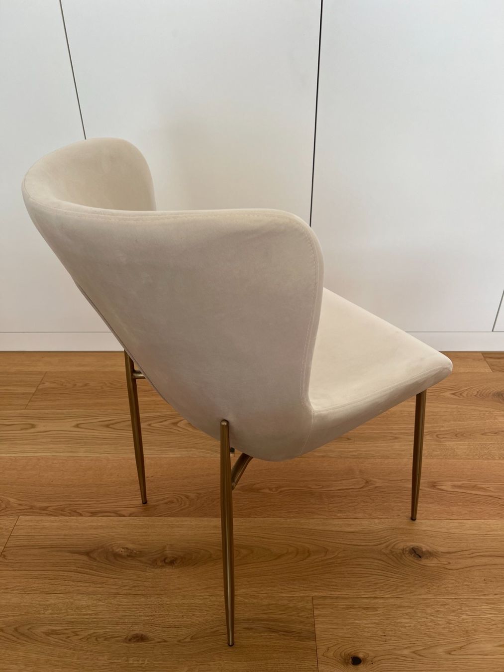 Westwing Sedie: Polsterstuhl Tess Samt - Westwing Collection – Usato da Stalden (Sarnen) venduto da lkm_8hyk 4
