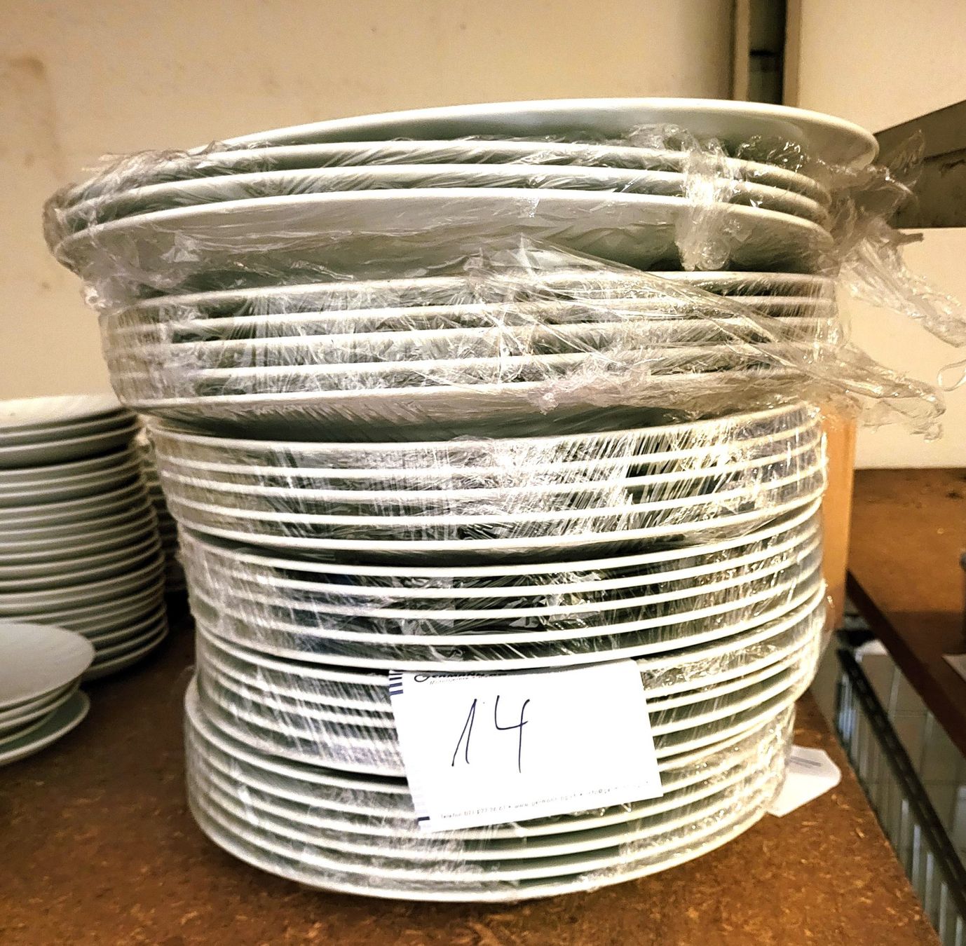 30 Ikea 365 Teller Ø 32.5 cm (Gebraucht) in Diessenhofen für CHF 21 – nur Abholung auf Ricardo kaufen