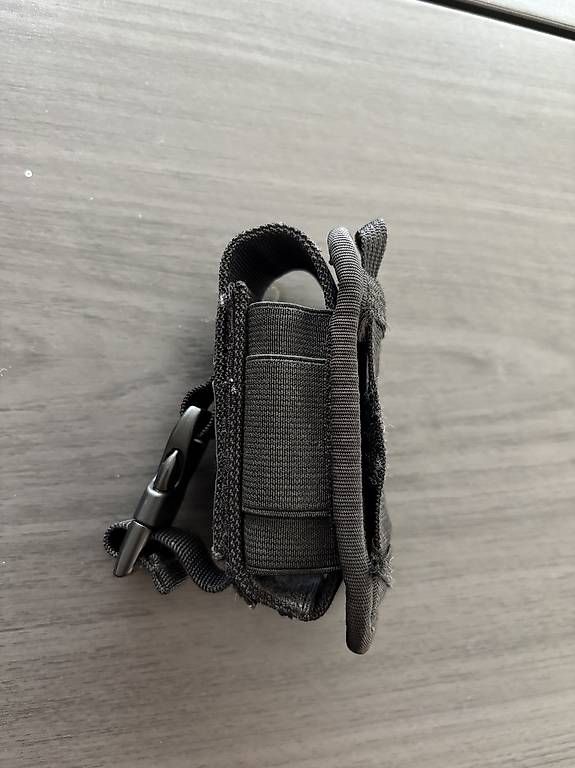Tiro a segno: Holster für Pager – Usato da Fahrwangen venduto da Mischu_91 1