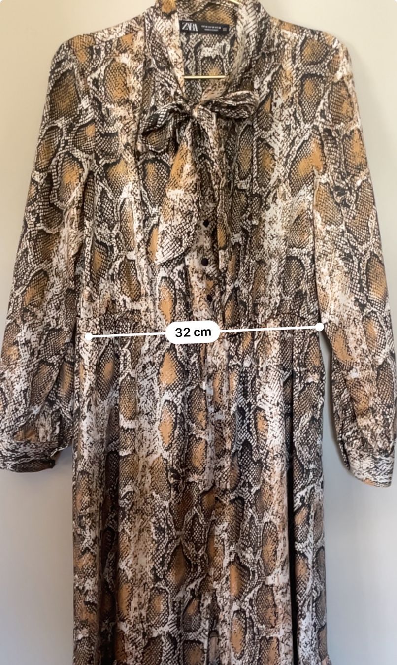 Zara Vestiti: Zara Kleid mit Schlangenmuster, Grösse M – Usato da Zuoz venduto da CelineLK 1