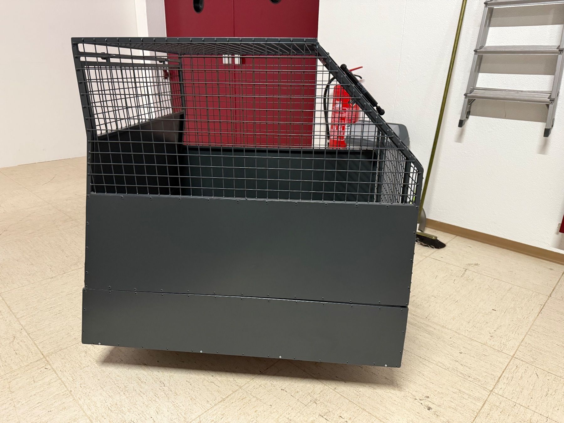 Gabbie, trasporto & Sicurezza: Mass-Hundebox Skoda Kodiaq – Usato da St. Gallen venduto da Swissportofino