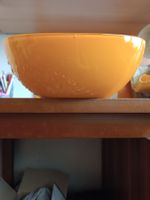 Salat oder Universalschüssel oval geschwungen in orange