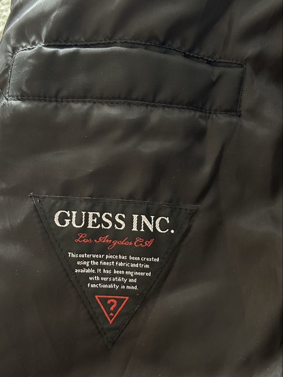 Guess Cappotti: Guess manteau gr.M – Usato da Biel/Bienne venduto da Laurencemathys 4
