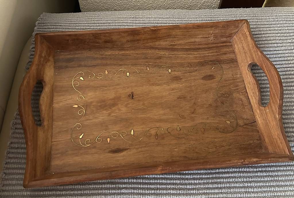 Piatti di portata: Vassoio in legno decorato – Usato da Rivera venduto da ValeShop 1