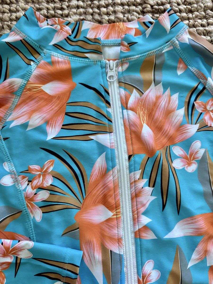 Maillots de bain & Bikinis: Badeanzug Langarm – Neuf (Voir description) à Zollikofen par AureusManus 1
