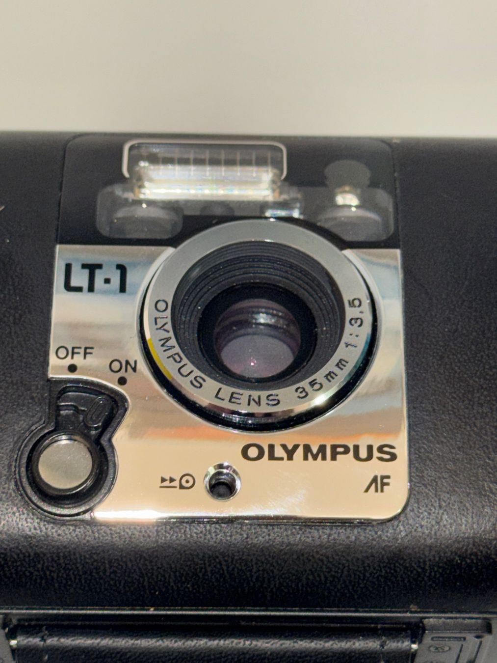 Olympus Fotocamera: Olympus LT-1 Kompaktkamera – Usato da Therwil venduto da Radule 2