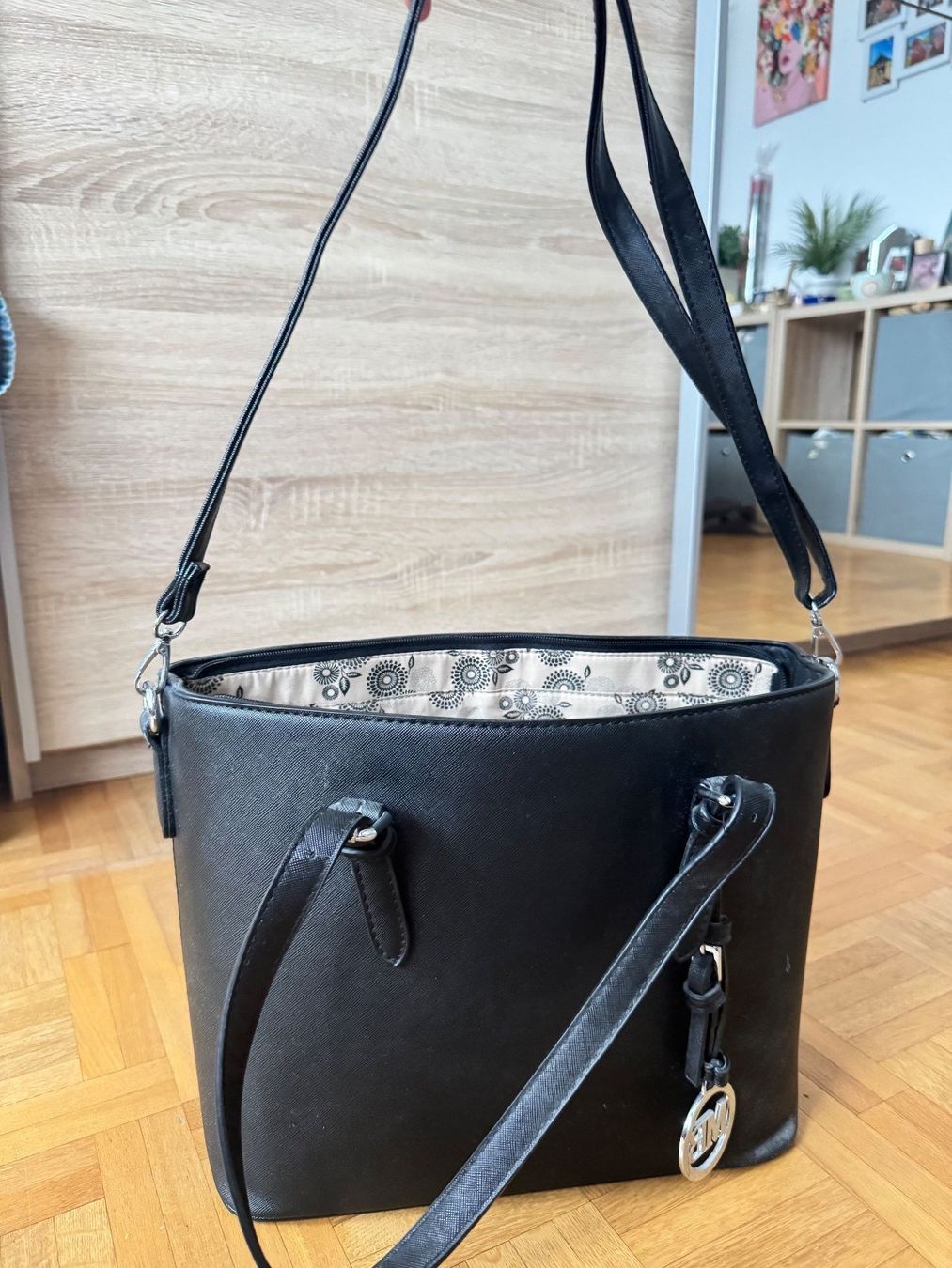 Borse da donna: Sac à main noir grand – Nuovo (secondo la descrizione) da Montreux venduto da Iza_81199 2