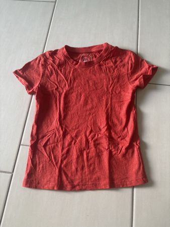 Shirt Grösse 98/104 ungetragen