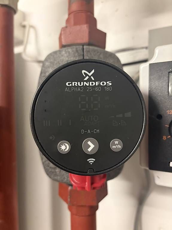 Riscaldamento: Grundfos alpha 2 Umwälzpumpe – Usato da Kaltbrunn venduto da lor_zf8j