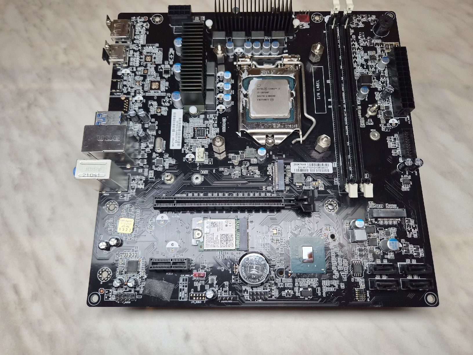 Medion PC: Intel Core i7-10700F + Medion Engineer X10 B460 Board +Water – Usato da Schaffhausen venduto da P3ntiumii 4