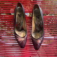 BALLY Pumps