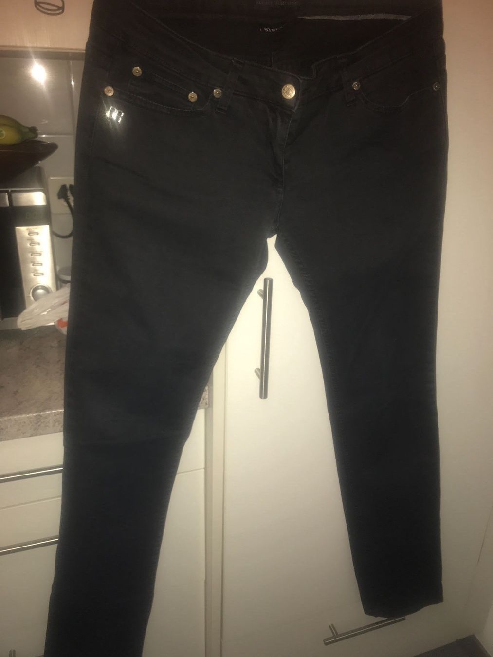 Jeans: 2 DAMEN JEANS GR. 31 – Usato da Basel venduto da ros_sb8c