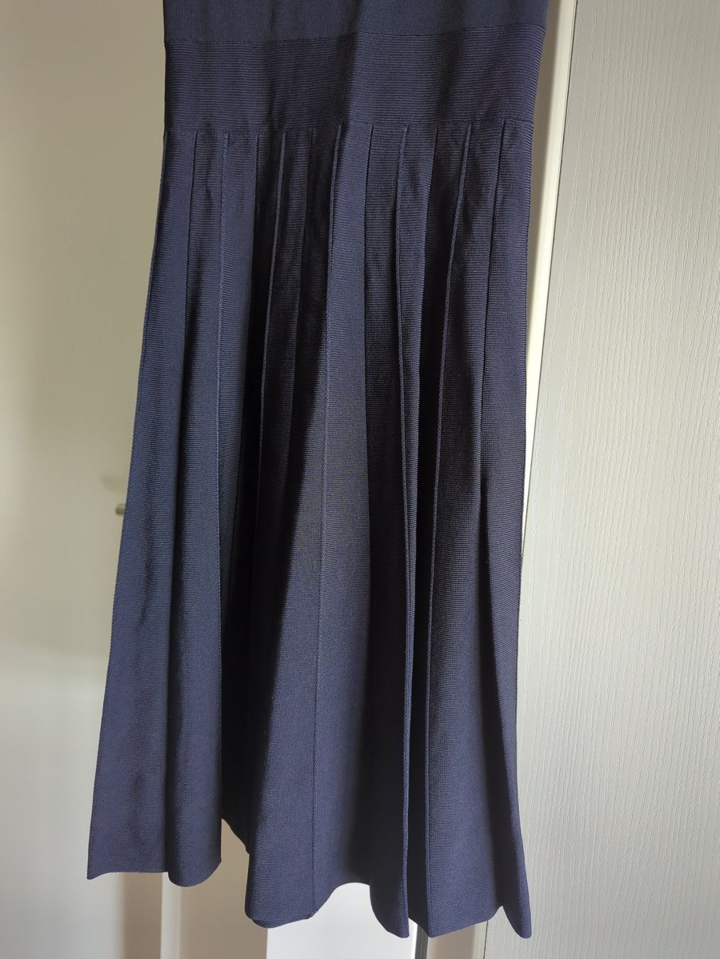 H&M Vestiti: Neuwertiges Kleid/ Gr XS – Usato da Zug venduto da vik_8fdf 1
