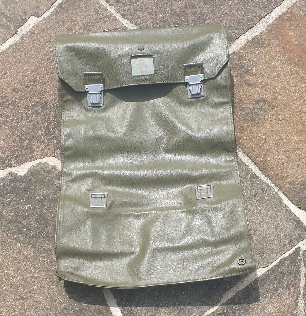 Borse: Militärtasche – Usato da Rottenschwil venduto da Willys_jeep