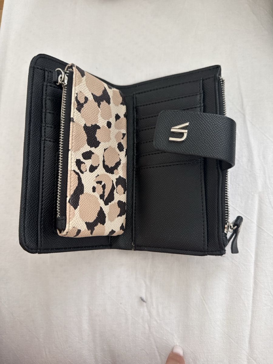 Portemonnaie: Black wallet – Gebraucht aus Nebikon von Preloved_bykelly