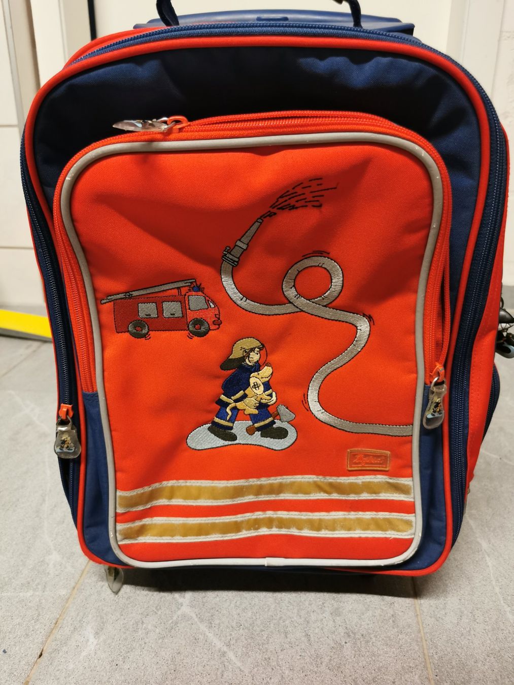 Valigie: Sigikid Kinder-Rollkoffer Feuerwehr – Usato da Konolfingen venduto da torina85