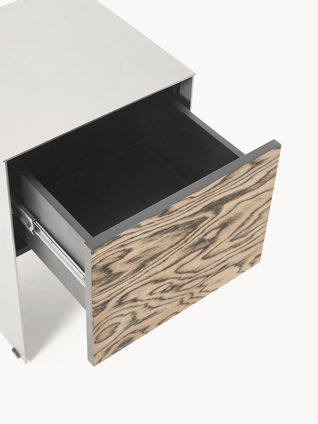 Westwing Comodini: Nachttisch Ako  Westwing Collection CHF 899 -56% – Nuovo (secondo la descrizione) da Otelfingen venduto da Yvonne_Outlet 3