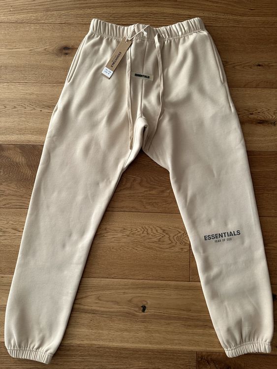 fear-of-god-essentials-t-shirt-trainerhose-neu-gem-ss-beschreibung