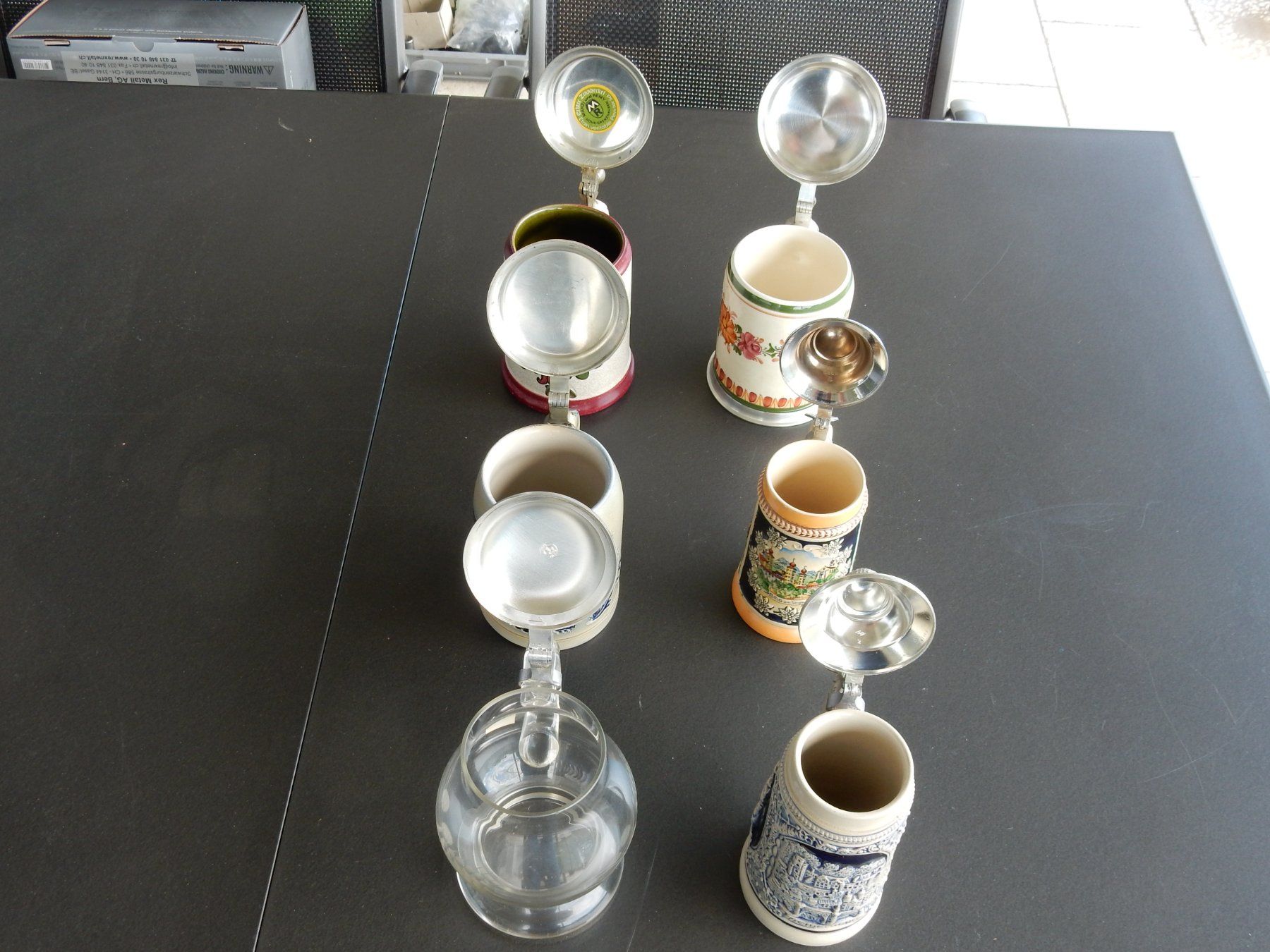 Bicchieri: 6 Bierkrüge mit Zinndeckel – Usato da Neuenegg venduto da wisteibe 2