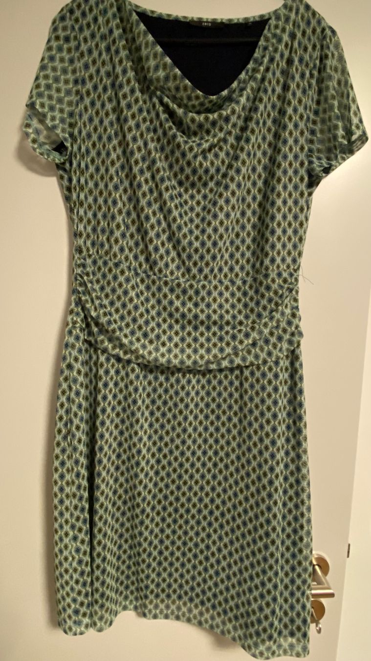 Robes: Sommerkleid – D'occasion à Starrkirch-Wil par sclupain