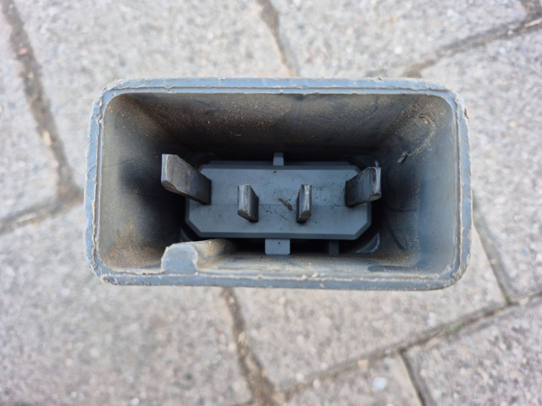 Spine: J 15 Doppelstecker, Stecker J 40/500 – Usato da Abtwil AG venduto da Rosari007 4