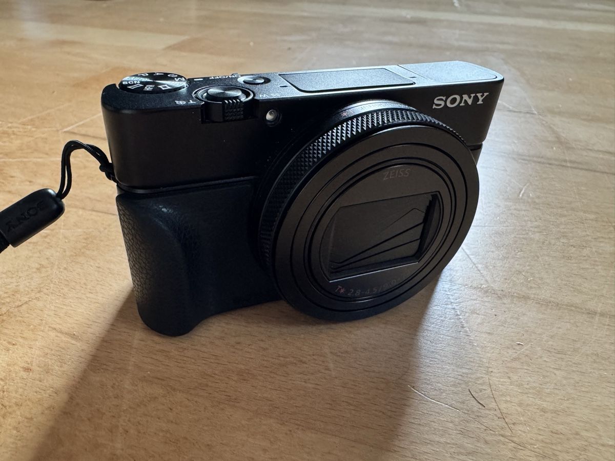 Sony Kamera: Sony DSC-RX100 VI – Gebraucht aus Baden von Christian_Saxer
