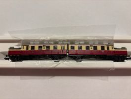 Roco Akutriebwagen 230011N