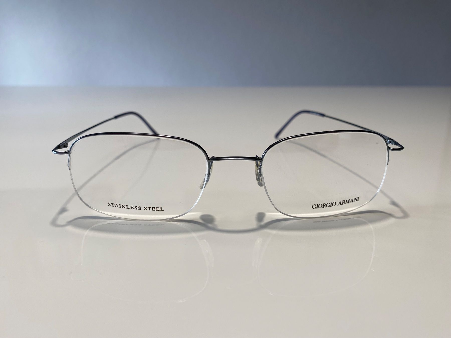 Armani Occhiali & Lenti: Monture de lunettes Armani – Nuovo (secondo la descrizione) da Bottens venduto da 2Lens