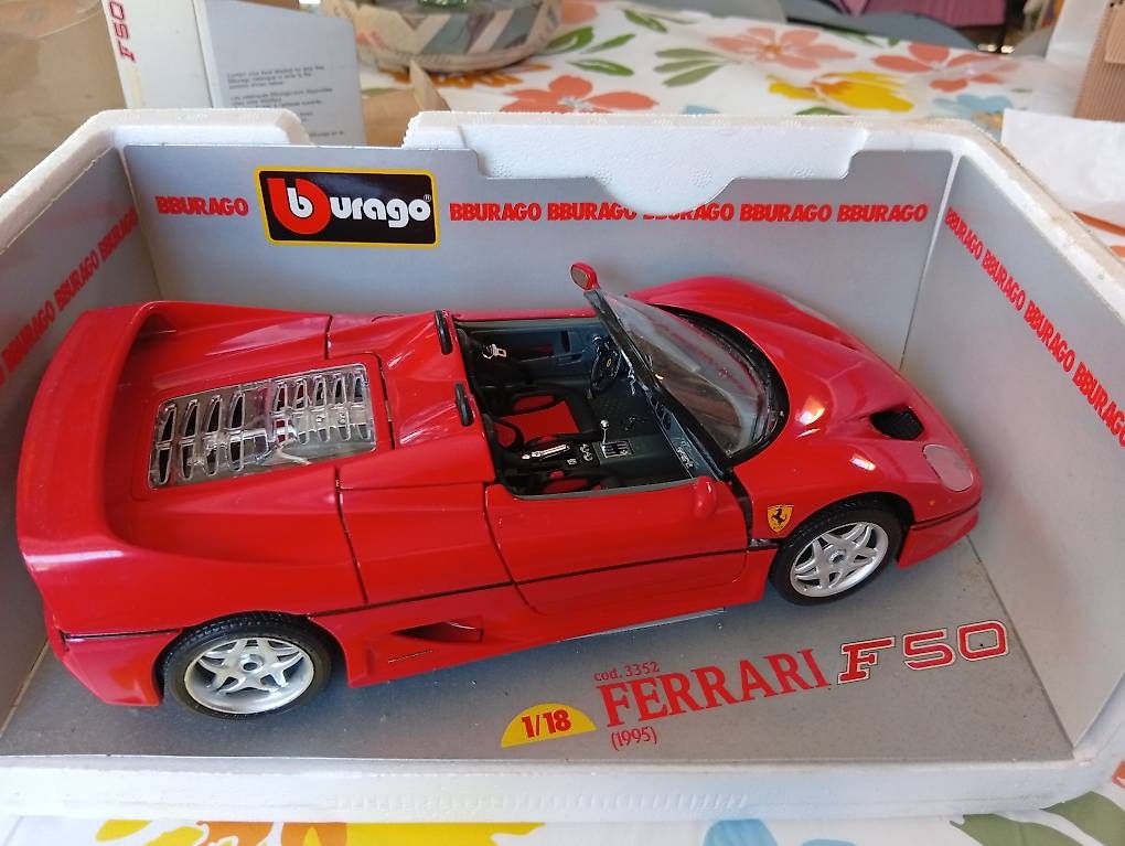 Modellini d'auto: Collezione modellini automobili Burago  – Usato da Vezio venduto da 41181 1