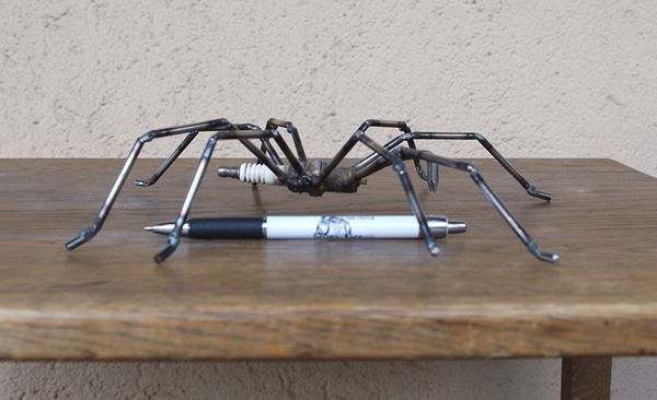 Sculture & Statue: Deko-Spinne aus Eisen CH Handarbeit – Usato da Meggen venduto da Trouvaillen 1