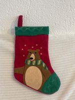 Weihnachtsstrumpf mit Bären Motiv rot grün