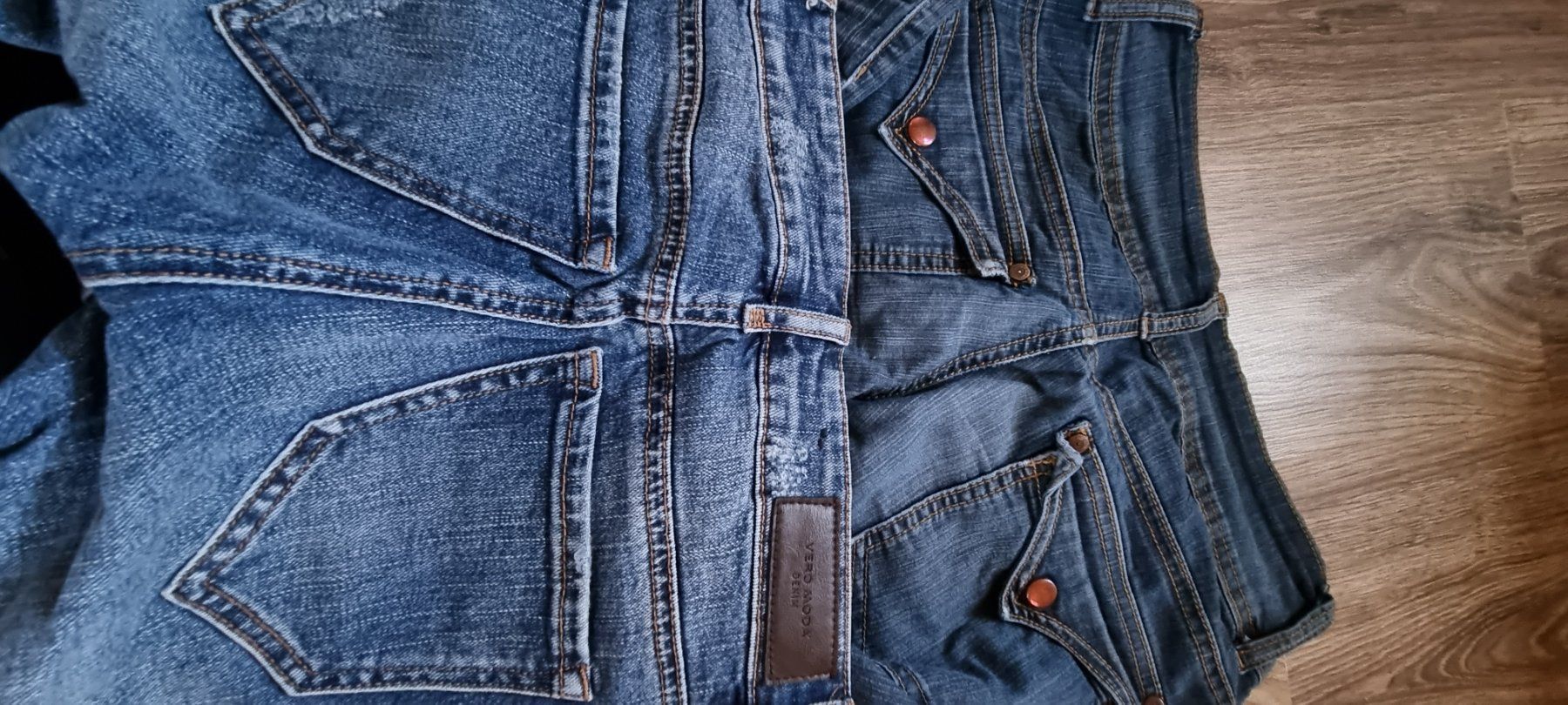 Jeans: 2xJeans VERO MODA/NO NAME – Usato da Grossdietwil venduto da GNOM313 1