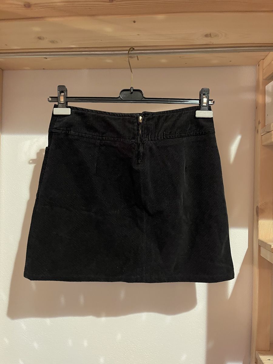 Gonne: Vintage Cord Rock – Usato da Samedan venduto da K7kgh 3