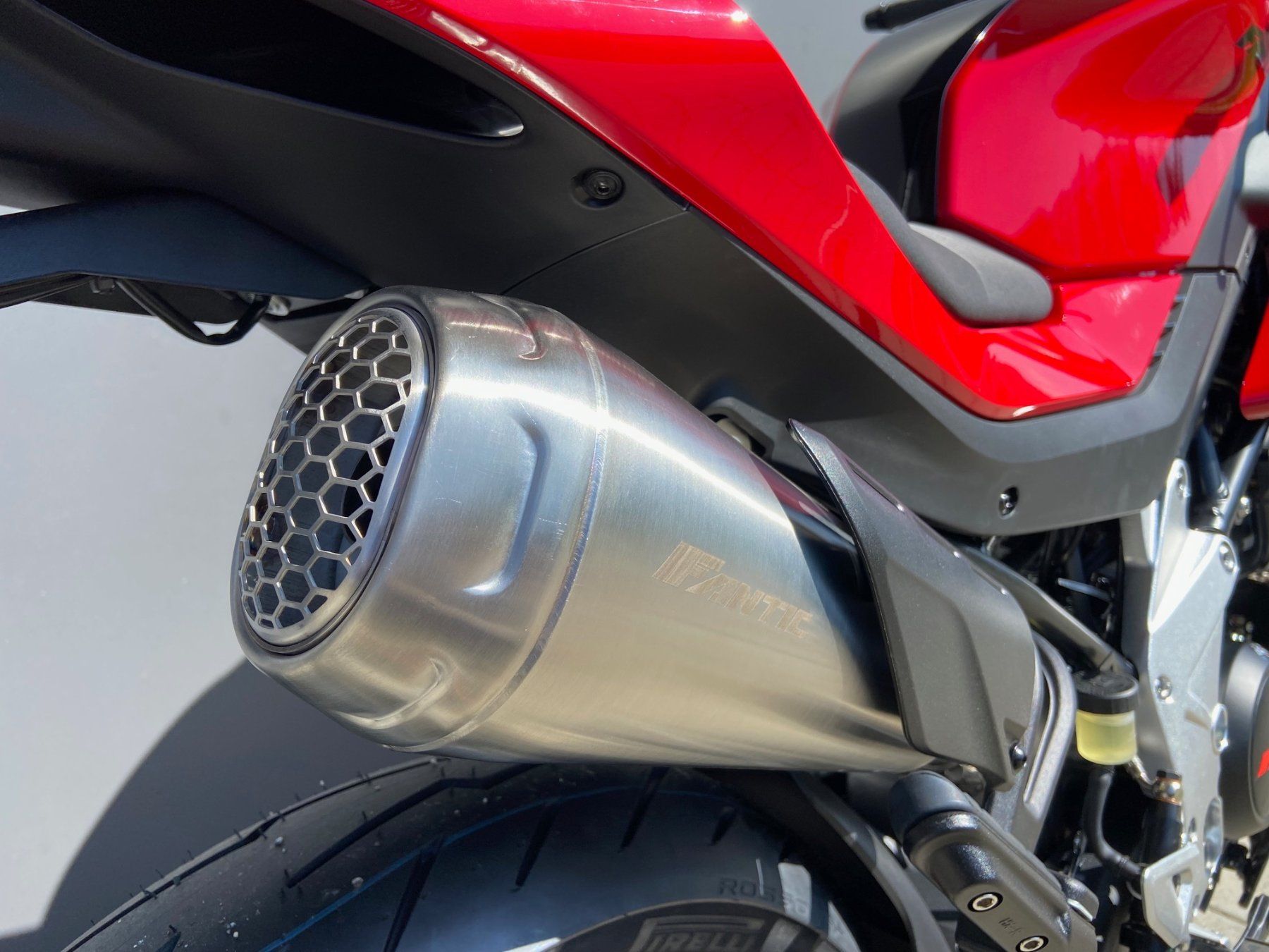 Fantic Strada: FANTIC STEALTH 125 NEU – Nuovo e nell'imballaggio originale da Seewen SO venduto da motoXpertag 4