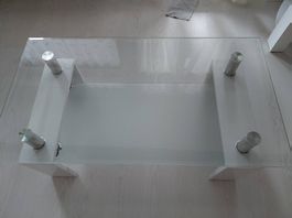 A vendre table basse en verre 
