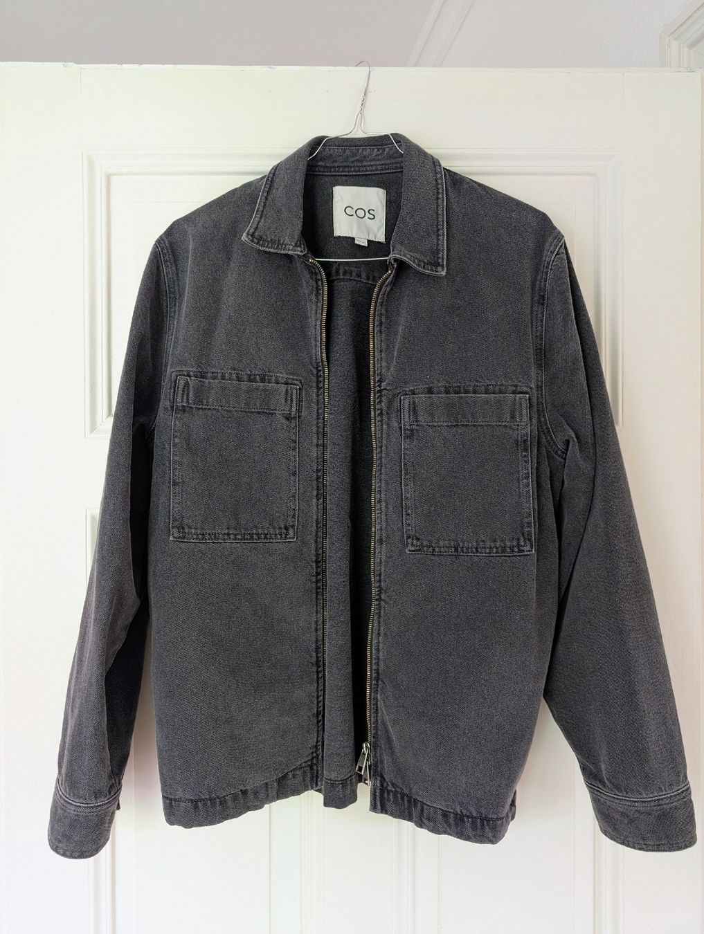 Cos Jacken: COS Jeansjacke Herren Grau ungetragen – Neu (gemäss Beschreibung) aus Zürich von Hedkandi