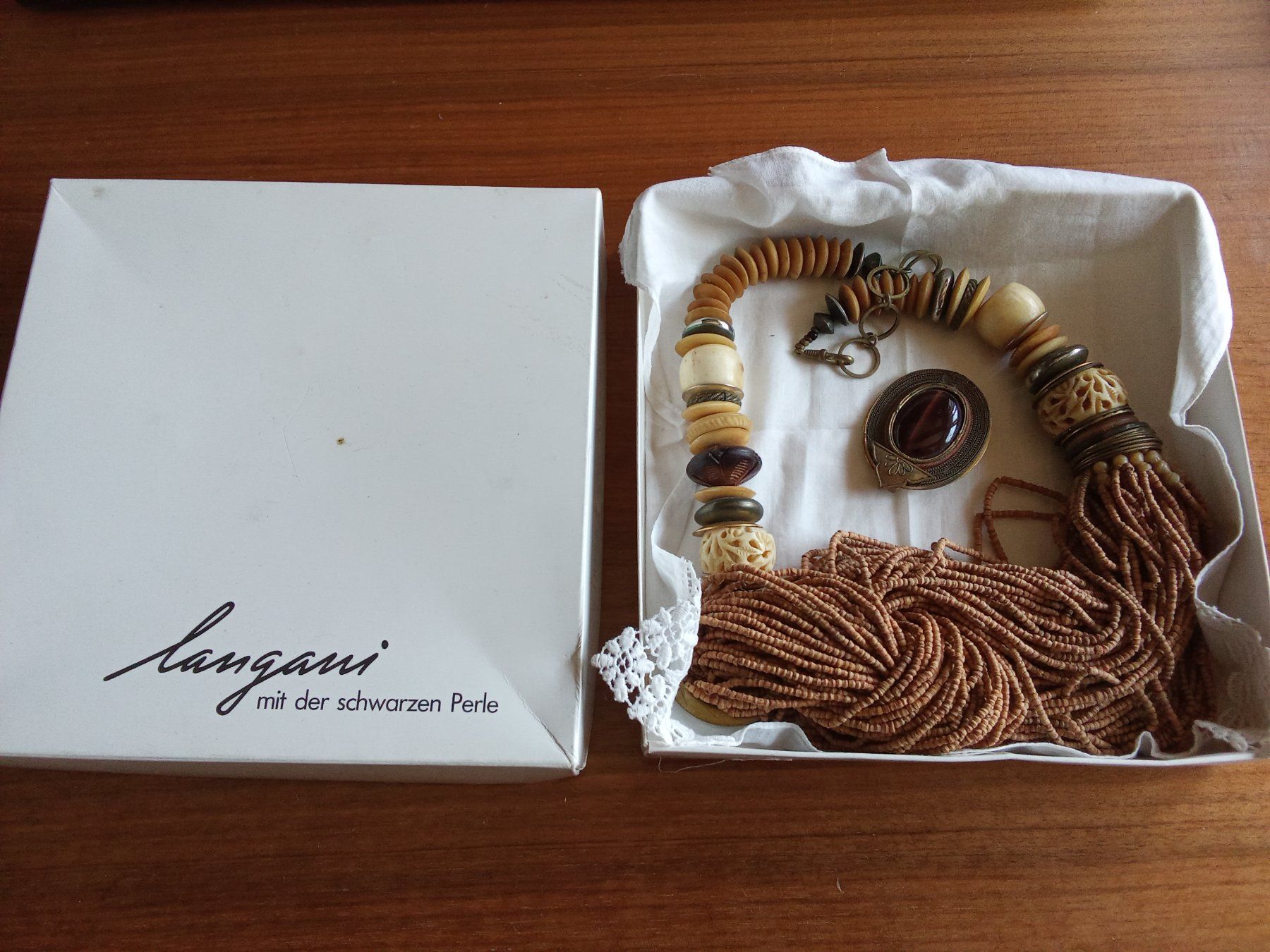 Ketten: Langani Kette Halskette Brosche Vintage – Gebraucht aus Siblingen von Jayuah