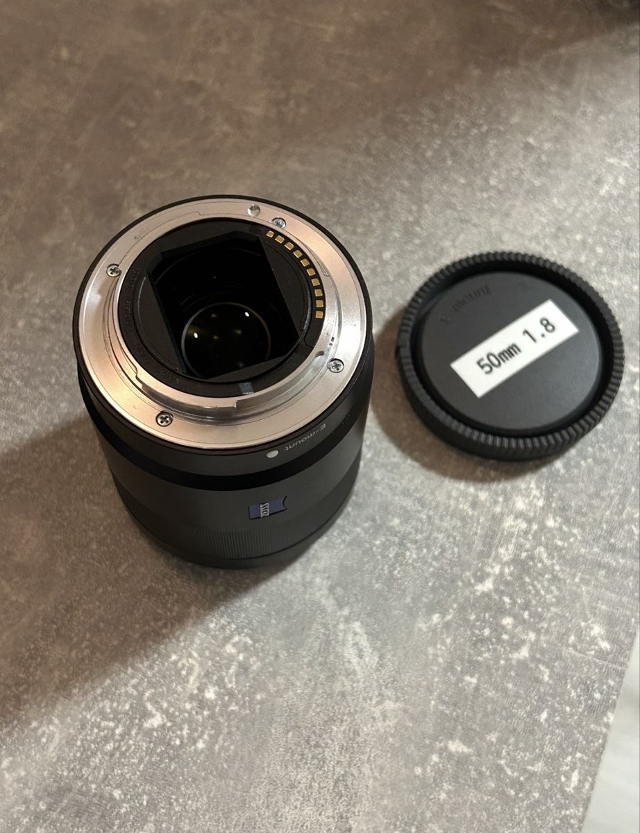Sony Obiettivi: Sony FE 50mm 1.8 Objektiv E-mount guter Zustand – Usato da Schaffhausen venduto da JRFD