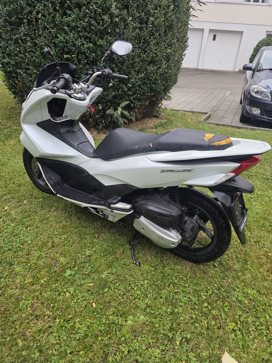 Honda Scooters: HONDA PCX 125 CC – Gebraucht aus Winterthur von Fabio_46 6