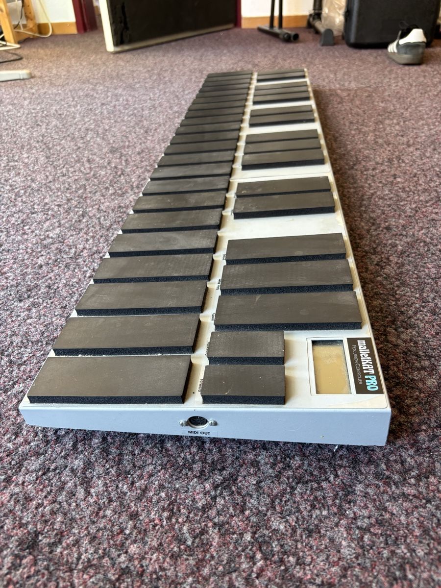 Strumenti musicali: MalletKAT Pro MIDI Percussion Controller guter Zustand – Usato da Bern venduto da fab_l2wj 2