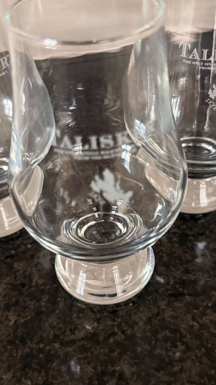 Bicchieri: 6 Talisker Whisky Gläser mit Logo – Usato da Lommis venduto da manmarmi 3