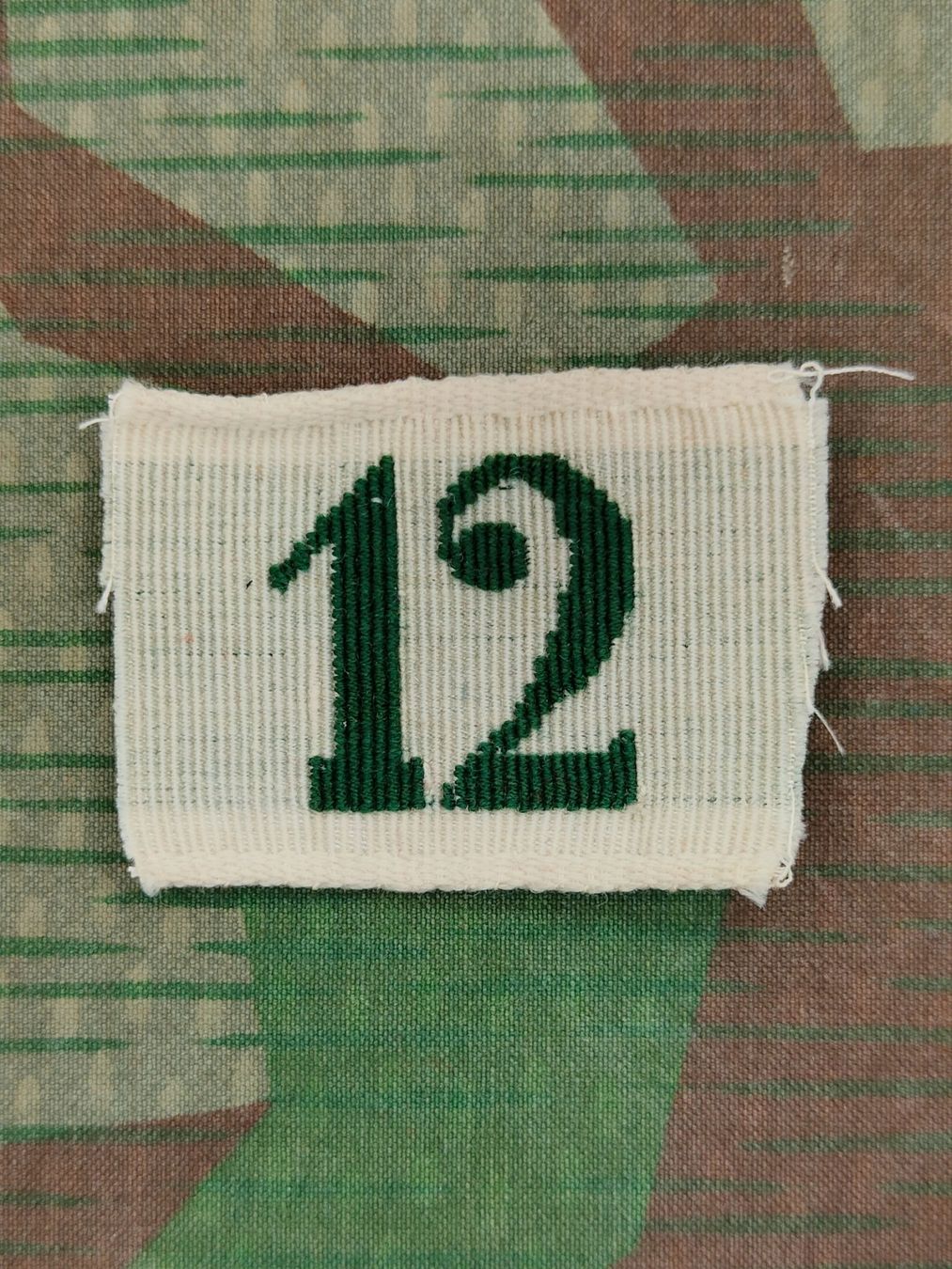 Schweizer Armee Uniformen: Achselschlaufe Ord. 1898 Nr. 12 – Gebraucht aus Bauma von SwissMilitaria