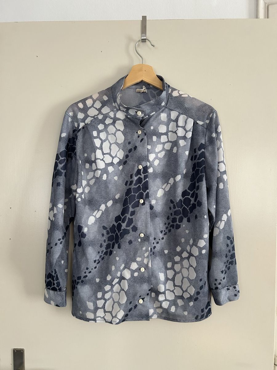 Camicette: schöne Vintage Bluse Grösse M – Usato da Aarau venduto da maili99